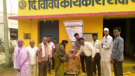 मोहाडी: पालोरा येथे शासकीय आधारभूत धान खरेदी केंद्राचा शुभारंभ