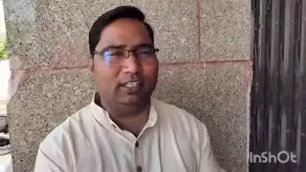 बिधूना: लोक जनशक्ति पार्टी के जिला महासचिव प्रवीण कठेरिया ने अछल्दा कस्बे में रोडवेज बस स्टैंड बनाने की की मांग