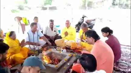 कुशलगढ़: कुशलगढ़ में गंगा दशहरा एवं गायत्री जयंती के पावन पर्व पर सम्पन्न हुआ धार्मिक अनुष्ठान
