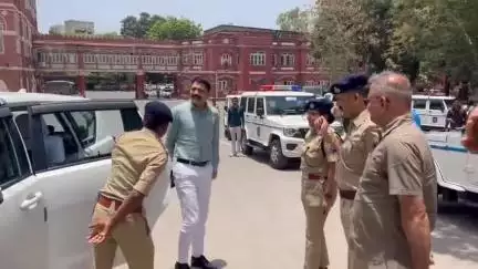 જામનગર શહેર: જામનગર લાલબંગલા સંકુલમાં નવી એલસીબી કચેરીને જિલ્લા પોલીસવડા પ્રેમસુખ ડેલુંના હસ્તે ખુલ્લી મુકાઈ