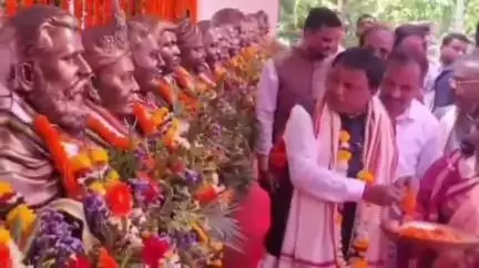 ଛତ୍ରପୁର: ରମ୍ଭା ସରକାରୀ ଉଚ୍ଚ ବିଦ୍ୟାଳୟ ଠାରେ ୪୧ ବରପୁତ୍ରଙ୍କ ପ୍ରତିମୂର୍ତ୍ତି ଉନ୍ମୋଚନ କଲେ ମୁଖ୍ୟମନ୍ତ୍ରୀ