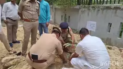 कन्नौज: एसपी कार्यालय में विश्व पर्यावरण दिवस पर एसपी, एएसपी, यातायात सीओ ने मां के नाम किया वृक्षारोपण