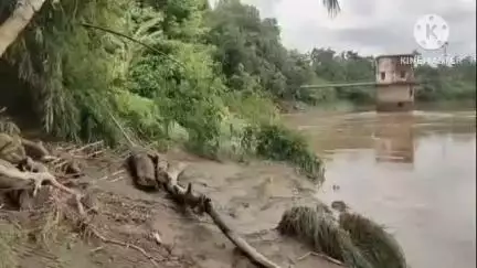 খোয়াই: পশ্চিমগণকী এলাকায় খোয়াই নদীর দাপটে নদীর গর্ভে তলিয়ে যাচ্ছে বাড়িঘর,প্রশাসন নিরব #jansamasya