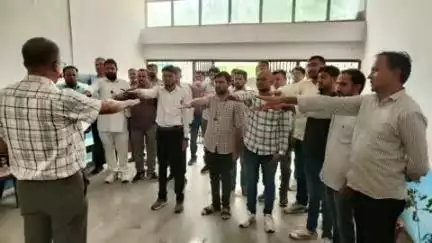 बाड़मेर: विश्व पर्यावरण दिवस पर जल संरक्षण की शपथ कार्यक्रम का आयोजन जन स्वास्थ्य अभियांत्रिकी विभाग में हुआ