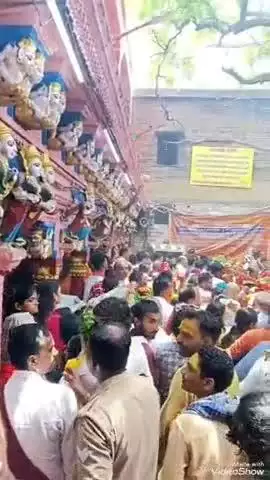 मिर्ज़ापुर: गंगा दशहरा के पावन पर्व पर विंध्यधाम में उमड़े श्रद्धालु, लाखों भक्तों ने मां विंध्यवासिनी का किया दर्शन