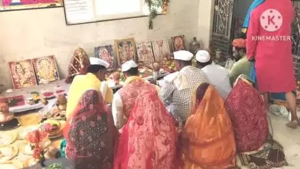 पंधाना: बोरगांव बुजुर्ग में नवनिर्मित श्री नवदुर्गा पंचमुखी महादेव मंदिर में प्राण प्रतिष्ठा कार्यक्रम का आयोजन
