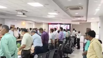 विश्व पर्यावरण दिवस के अवसर पर रेलवे बोर्ड पर "हरित शपथ" कार्यक्रम का आयोजन किया गया। कार्यक्रम में श्री ब्रज मोहन अग्रवाल , सदस्य, ट्रेक्शन एवं रोलिंग स्टॉक ने वीडियो कॉन्फ्रेंसिंग के माध्यम से "हरित शपथ" दिलाई