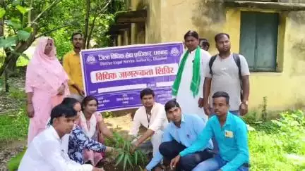 गोविंदपुर: गोबिंदपुर प्रखंड कार्यालय में जिला विधिक सेवा प्राधिकरण द्वारा फलदार पौधे लगाए गए