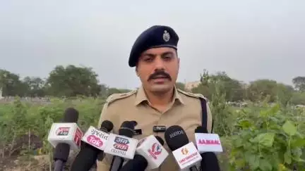 જામનગર શહેર: પોલીસ હેડક્વાર્ટર ખાતે પોલીસ વિભાગ દ્વારા બનાવવામાં આવેલ ઓક્સિજન પાર્ક અંગે જિલ્લા પોલીસવડા પ્રેમસુખ ડેલુએ વિગતો આપી