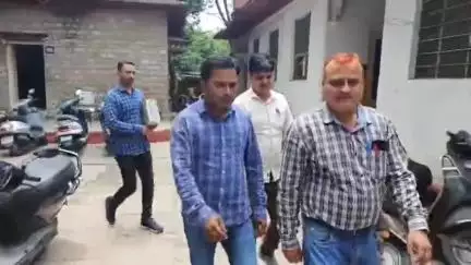 अजमेर: पुष्कर जेईएन रिश्वतकांड मामले में एसीबी ने फरार सहयोगी महेश मीणा को किया गिरफ्तार, पुष्कर नगर पालिका के जेईएन रामनि