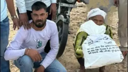 रानिया: पुलिस ने हारनी खुर्द रोड़ क्षेत्र से बाइक सवार बाप-बेटे को 5 किलो चूरापोस्त के साथ किया गिरफ्तार