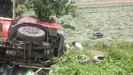 Forbesganj NH ka mamla hai ek tier ki dukan pe palat gaya tenk