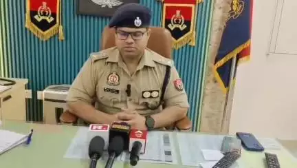 आगामी त्यौहार बकरीद को सकुशल संपंन कराने के लिए पुलिस की तैयारी ड्रोन कैमरे से  रखी जाएगी नजर     पुलिस अधीक्षक अमरोहा