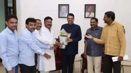 गडचिरोली: आदिवासींसाठी स्वतंत्र आयोग स्थापन करण्याचा ऐतिहासिक निर्णय घेतल्याबद्दल मुख्यमंत्रीचे माजी आमदार उसेंडीनी मानले आभार