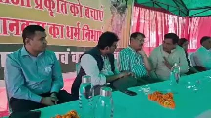 चूरू: विश्व पर्यावरण दिवस पर नेचर पार्क में आयोजित जिला स्तरीय कार्यक्रम में चूरू विधायक हरलाल सहारण रहे मौजूद