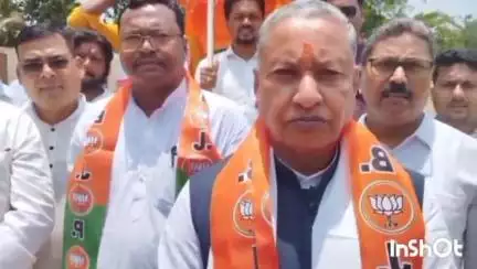 लातेहार: सांसद कालीचरण सिंह ने कांग्रेस नेता राहुल गांधी को लेकर कहा- जिसे पूरे देश ने नकारा, उसकी चर्चा करना बेकार है