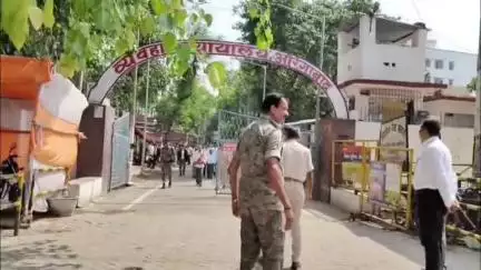 औरंगाबाद: व्यवहार न्यायालय के समीप मुख्य न्यायिक दंडाधिकारी के आवासीय परिसर में विश्व पर्यावरण दिवस पर वृक्षारोपण कार्यक्रम आयोजित