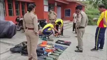 पिथौरागढ़: कनालीछीना पुलिस ने आपदा प्रबंधन की तैयारियों को लेकर एसडीआरएफ के सहयोग से मॉक ड्रिल का आयोजन किया
