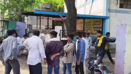 बड़वानी: ग्राम चंदन खेड़ी निवासी युवक ने खाया जहरीला पदार्थ, बड़वानी अस्पताल में इलाज के दौरान हुई मौत