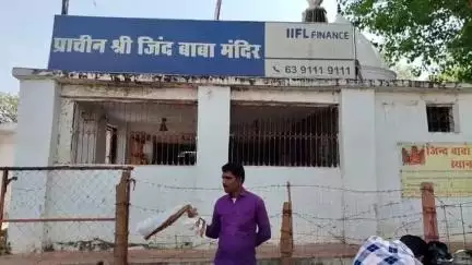 होशंगाबाद नगर: नर्मदापुरम: बाबई रोड स्थित जिंद बाबा मंदिर के पास यादव परिवार द्वारा सामूहिक भंडारा