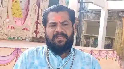 पंढरपूर: आषाढी वारीपूर्वी श्री विठ्ठल रुक्मिणी मंदिर समिती बरखास्त करावी : शिवक्रांती संघटनेचे अध्यक्ष दत्ता काळे