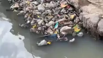 माजलगाव: आझाद नगर परिसरातील दुर्गंधी तात्काळ दूर करण्याची नागरिकांची मागणी #Jansamasya