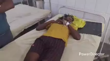 कर्वी: कर्वी के रगौली के पास जंगली जानवर नील गाय से टकराकर बाइक सवार युवक घायल, जिला अस्पताल में भर्ती