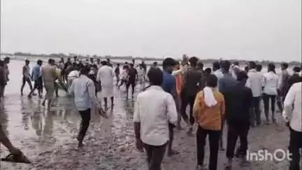 कायमगंज: गांव सिनौली घाट पर गंगा स्नान करने आए 2 युवकों की गंगा में डूबकर हुई मौत