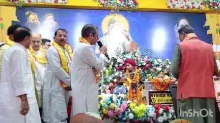 मुंगेली: नेता प्रतिपक्ष डॉ. चरणदास महंत ने भागवत कथा में की शिरकत, कांग्रेस कार्यकर्ताओं ने किया भव्य स्वागत