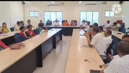 नवादा: सदर प्रखंड में पंचायत समिति की बैठक आयोजित, कई मुद्दों पर हुई विस्तृत चर्चा