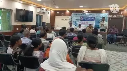 নলহাটি ২: লোহাপুরে ব্লক অফিসের সভাকক্ষে চত্বরে 116টি গাছের চারা রোপণ সহ নানা অনুষ্ঠানের মাধ্যমে বিশ্ব পরিবেশ দিবস পালন