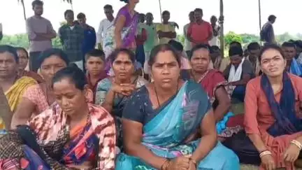 సిర్పూర్ టి: దింద గ్రామంలో పోడు రైతుల ఆందోళన, సంఘీభావం తెలిపిన బీఆర్‌ఎస్‌ నేత ఆర్ఎస్ ప్రవీణ్ కుమార్ #localissue