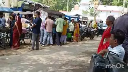 जमुई: जमुई रजिस्ट्री कचहरी में जमीन बेचने से रोका तो भैसुर ने छोटे भाई की पत्नी और बहु को पीटा