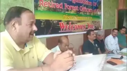 नाहन: फ्रेंड्स आफ फारेस्ट की जिला कार्यकारिणी की नाहन में संपन्न हुई बैठक, प्लास्टिक के बढ़ते उपयोग पर जताई चिंता