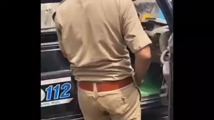 कसिया: विशुनपुरा थाना क्षेत्र में मनबढ़ युवकों का तलवार भांजते वीडियो सोशल मीडिया पर वायरल, क्षेत्र के लोगों में दहशत