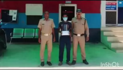 लक्सर: कोतवाली क्षेत्र से पुलिस ने संदिग्ध अवस्था में धारदार हथियार सहित भोगपुर के धर्मपाल पुत्र बालचंद को किया गिरफ्तार