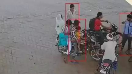 नूह: तिगरा गांव के पेट्रोल पंप से बाइक चोरी, CCTV कैमरे में कैद हुई वारदात