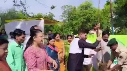 बलौदाबाज़ार: बलौदाबाजार जिले में विश्व पर्यावरण दिवस मनाया गया, एक पेड़ मां के नाम अभियान अंतर्गत मिनीमाता गार्डन में किया गया
