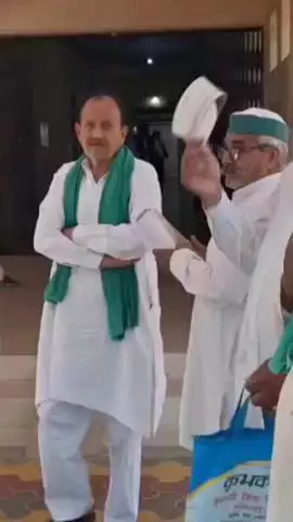 सरधना: लेखपालों की कमी से तहसील क्षेत्र में आवश्यक कार्य नहीं हो रहा, BKU कार्यकर्ताओं ने तहसीलदार से जताई नाराजगी