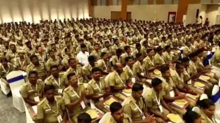 கிண்டி: வெளியில் சென்றால் தண்ணீர் பாட்டில் மஞ்சப்பை எடுத்து  செல்லுங்கள் - நந்தம்பாக்கத்தில் முதலமைச்சர் அட்வைஸ்