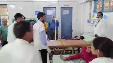 मुरादाबाद: भगतपुर में ड्राइवर की लापरवाही से तीन लोगों की गई जान, 18 घायल अभी भी हो रहे हैं उपचार