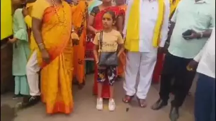 उदगीर: शहरात पुण्यश्लोक अहिल्यादेवी होळकर यांच्या जयंती निमित्त भव्य मिरवणूक