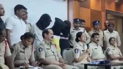 విజయవాడలో డ్రగ్స్ ముఠా అరెస్ట్ : డిసిపి సరిత