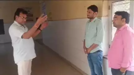 करौली: CMHO ने 4 चिकित्सा संस्थाओं का औचक निरीक्षण किया, व्यवस्थाओं में सुधार के लिए कार्मिकों को दिए निर्देश