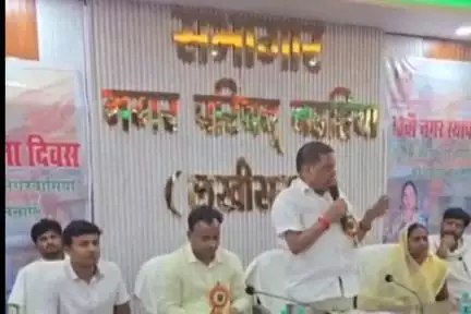 लखीसराय: बड़हिया नगर परिषद के सभागार में 73वें नगर स्थापना दिवस कार्यक्रम का आयोजन किया गया