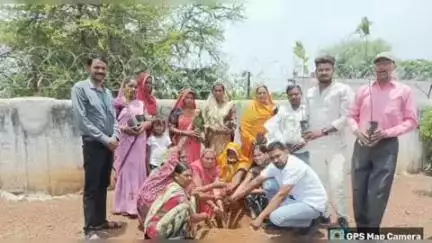 तिल्दा: रायखेड़ा में विभिन्न स्थानों पर किया गया वृक्षारोपण