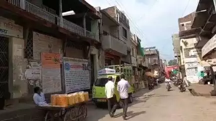 एरंडोल: एरंडोल शहरात ३५ वर्षीय विवाहितेचा गळफास घेतलेल्या अवस्थेत मृतदेह आढळून आला,एरंडोल पोलिसात नोंद घेणे सुरू.