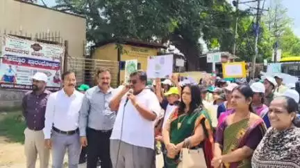 ರಾಮನಗರ: ಸಾರ್ವಜನಿಕರು ಪರಿಸರ ಸ್ನೇಹಿ ಬ್ಯಾಗ್ ಗಳನ್ನು ಬಳಸಿ : ನಗರದಲ್ಲಿ ನಗರಸಭೆ ಅಧ್ಯಕ್ಷ ಕೆ. ಶೇಷಾದ್ರಿ