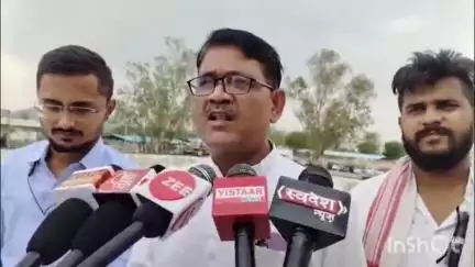 डॉक्टर के ट्रांसफर पर कांग्रेस जिलाध्यक्ष का गुस्सा फूटा, बोले- मंत्री जी के चवन्नी छाप चमचों की वजह से हुआ