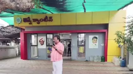 కర్నూలు: అన్నా క్యాంటీన్ లను పరిశీలించిన కర్నూలు కమిషనర్ రవీంద్రబాబు